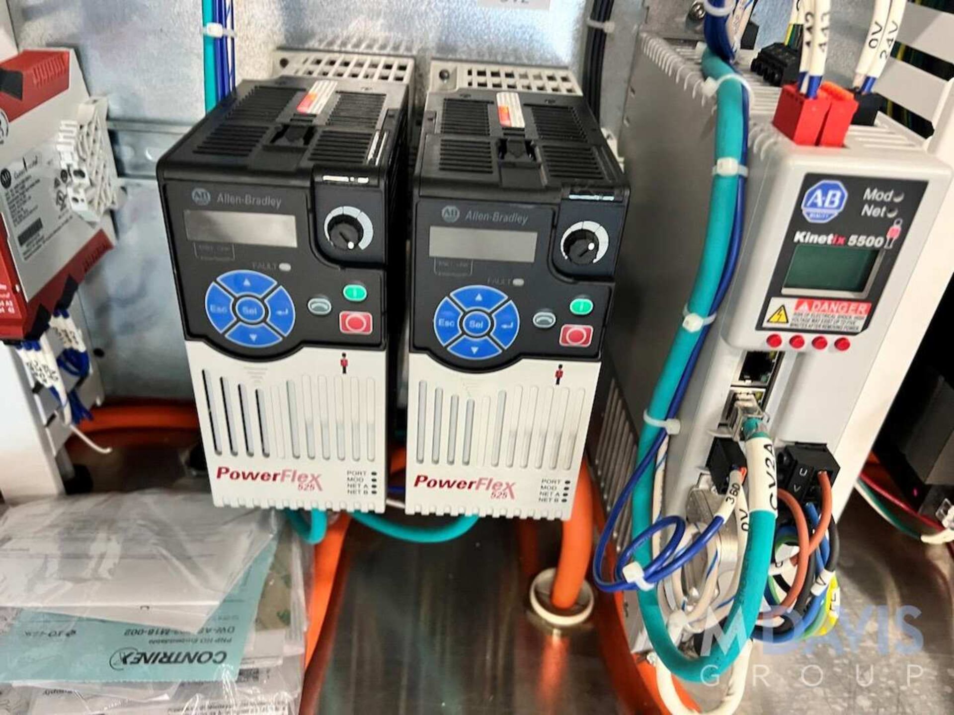 BOSTON CONVEYOR AND AUTOMATION SHUTTLE CONVEYOR, ALLEN BRADLEY SERVO MOTOR, COMPACTLOGIX 5380 PLCE C - Image 21 of 29