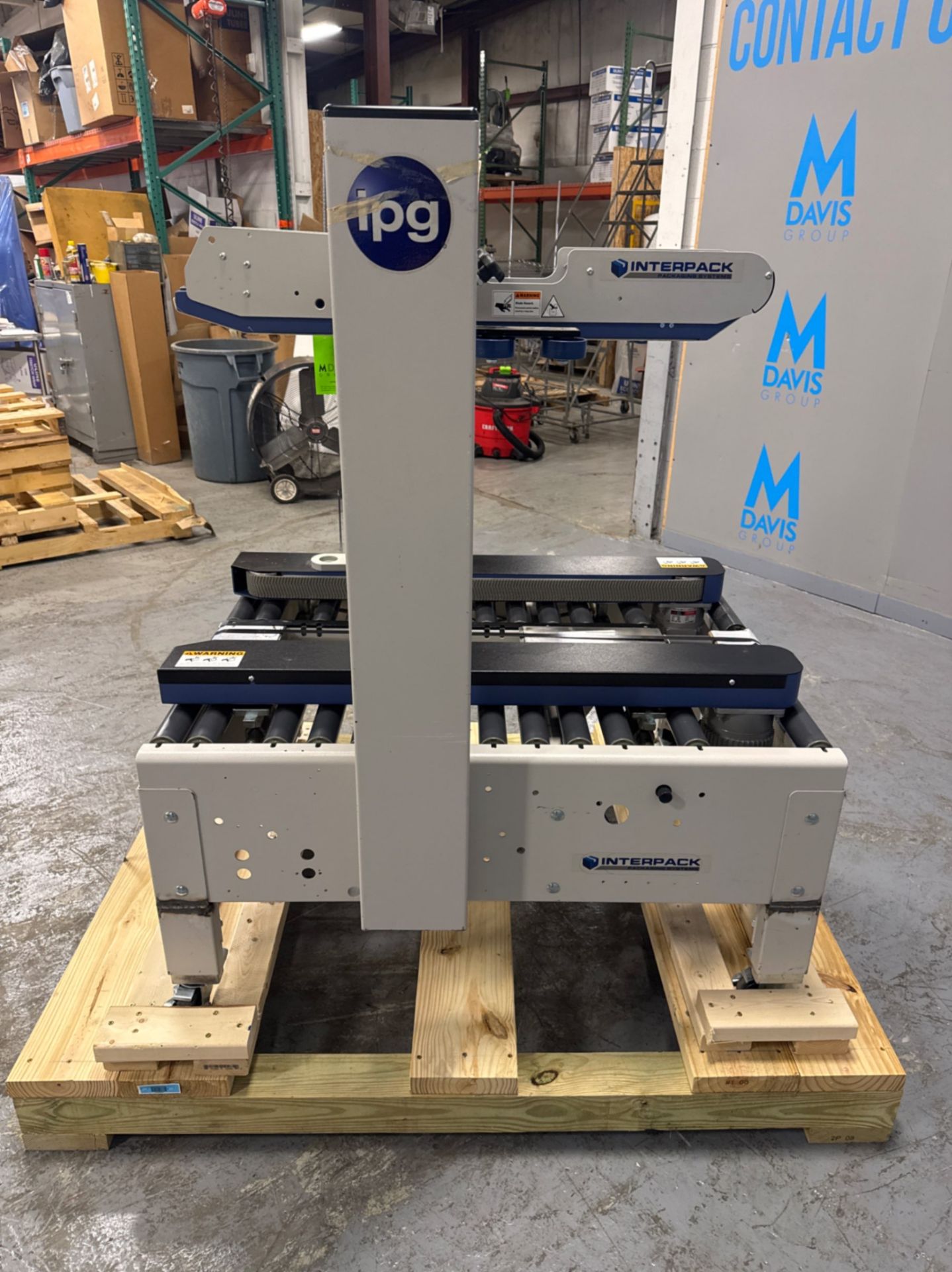 Interpack Top & Bottom Adjustable Case Sealer - Image 4 of 8