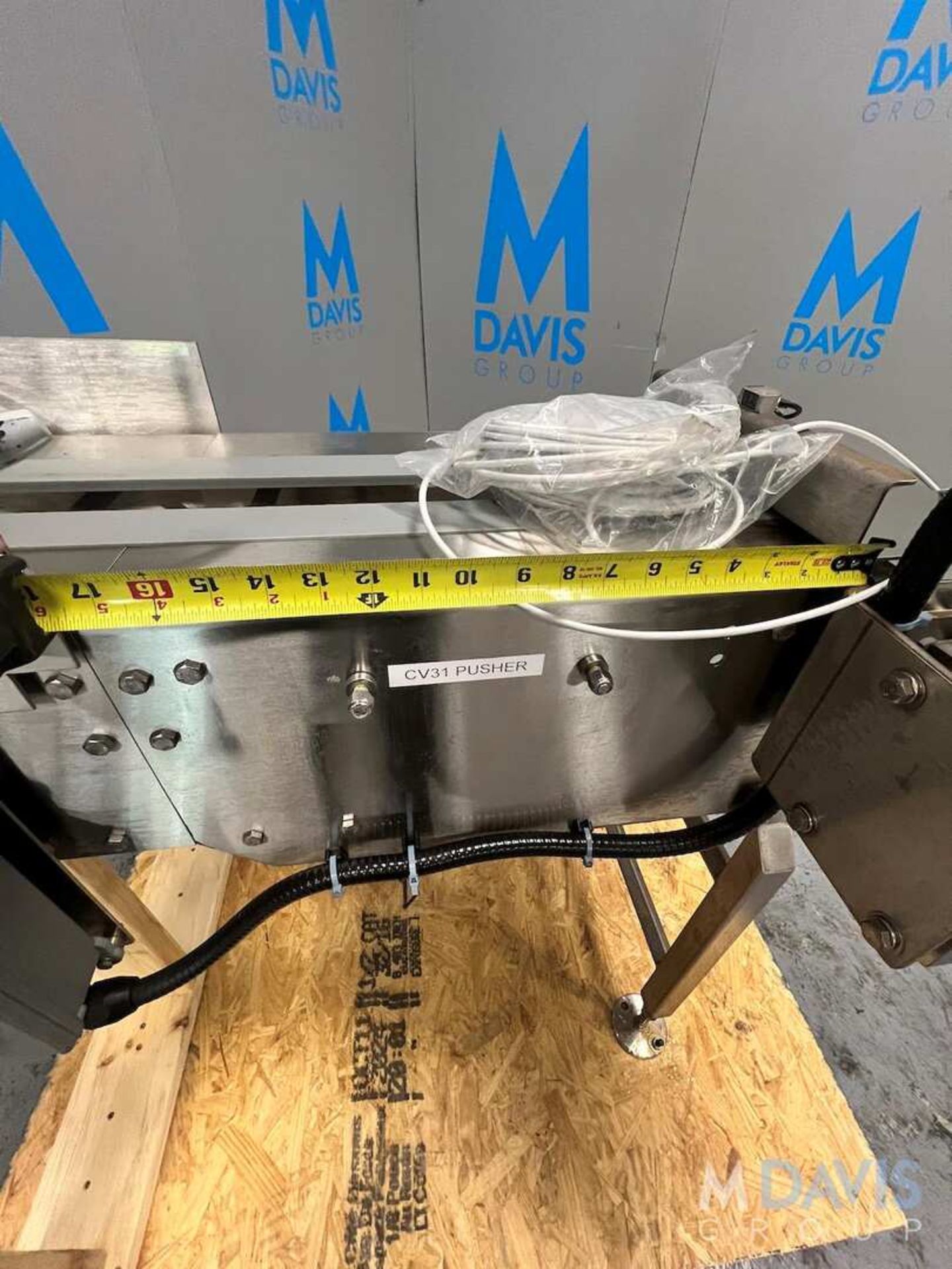 BOSTON CONVEYOR AND AUTOMATION CONVEYOR WITH PRODUCT PUSHER (REJECT STATION?), WESTINGHOUSE TECO ALL - Image 11 of 19