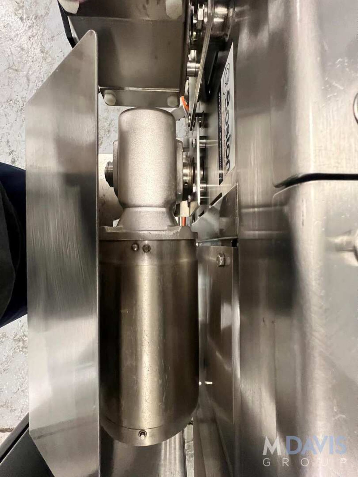 BOSTON CONVEYOR AND AUTOMATION SHUTTLE CONVEYOR, ALLEN BRADLEY SERVO MOTOR, COMPACTLOGIX 5380 PLCE C - Image 27 of 29