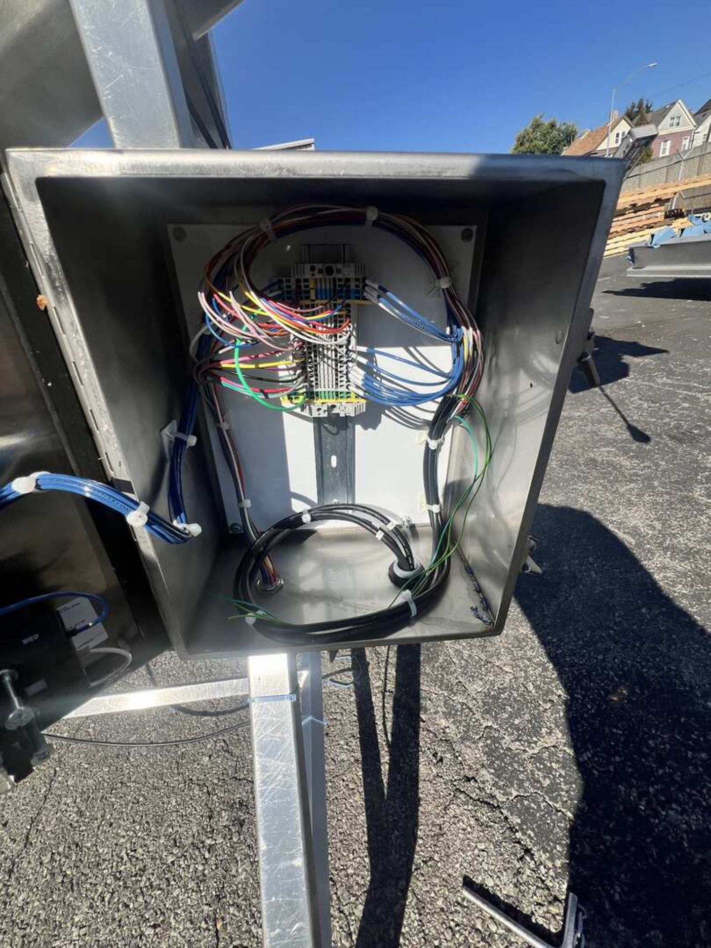 13 FT L PORTABLE INCLINED S/S AUGER CONVEYOR - Image 25 of 28