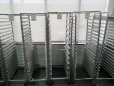 Pan rack on wheels approx. 20.5"w x 26"d x 69"h