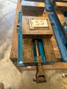 Kurt AngLock D-675 Mill Vise