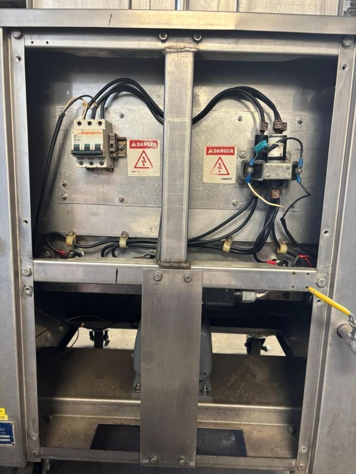 Lance LST Dip Tank, SN: 9807831, stianless steel construction, 35 ...