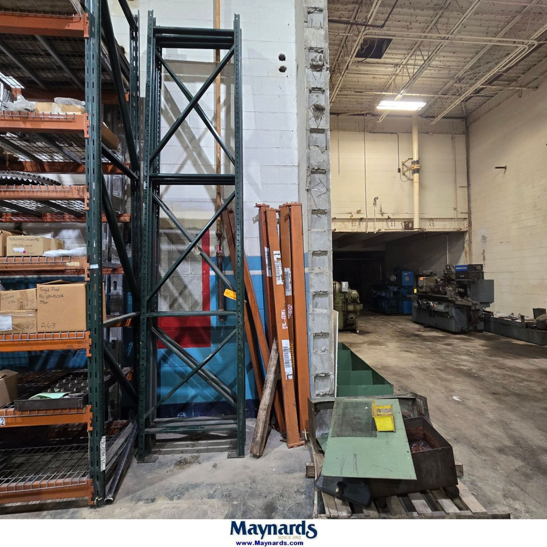 Armchair Section Racking 1 section pallet racking disassembled 4 shelves 2 uprights {Removal ...