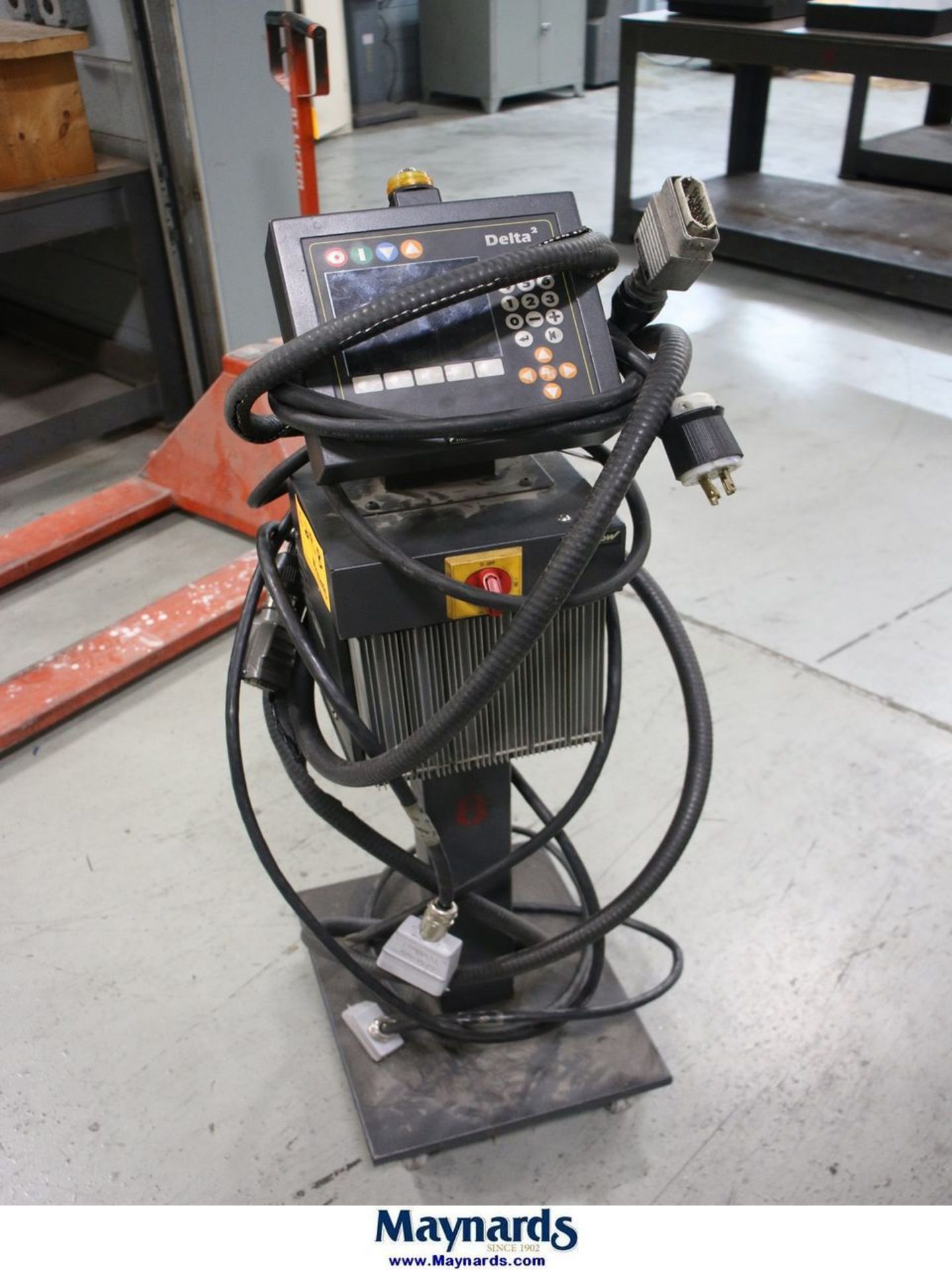 { Group of lots: 219A, 219B (P) } Husky Model XF12 Mold Flow Controller ...