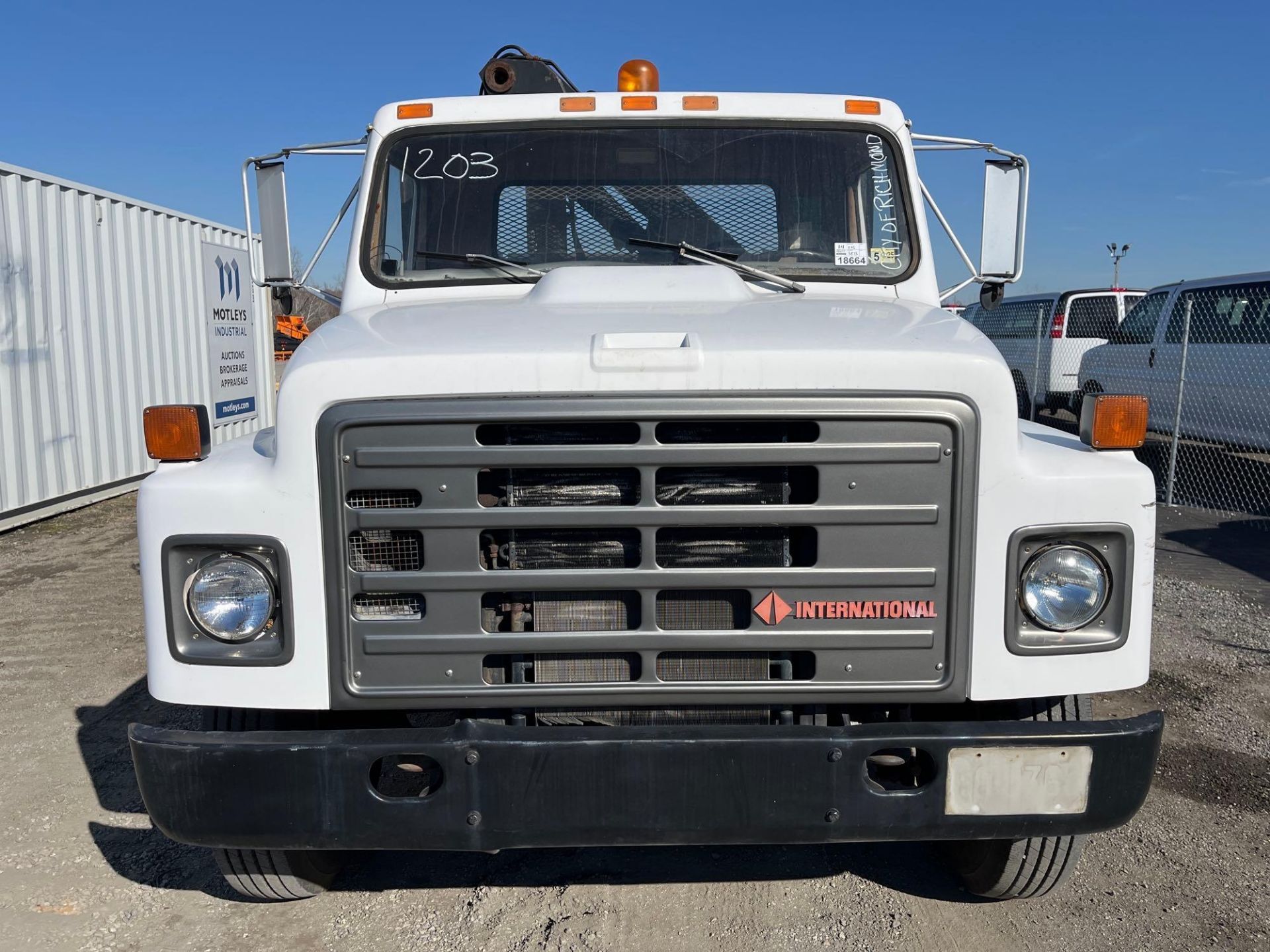 1988 International Stake Body Truck - Image 16 of 22