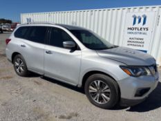 2017 Nissan Pathfinder Platinum SUV