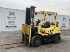 2017 Hyster H80FT Pneumatic Forklift