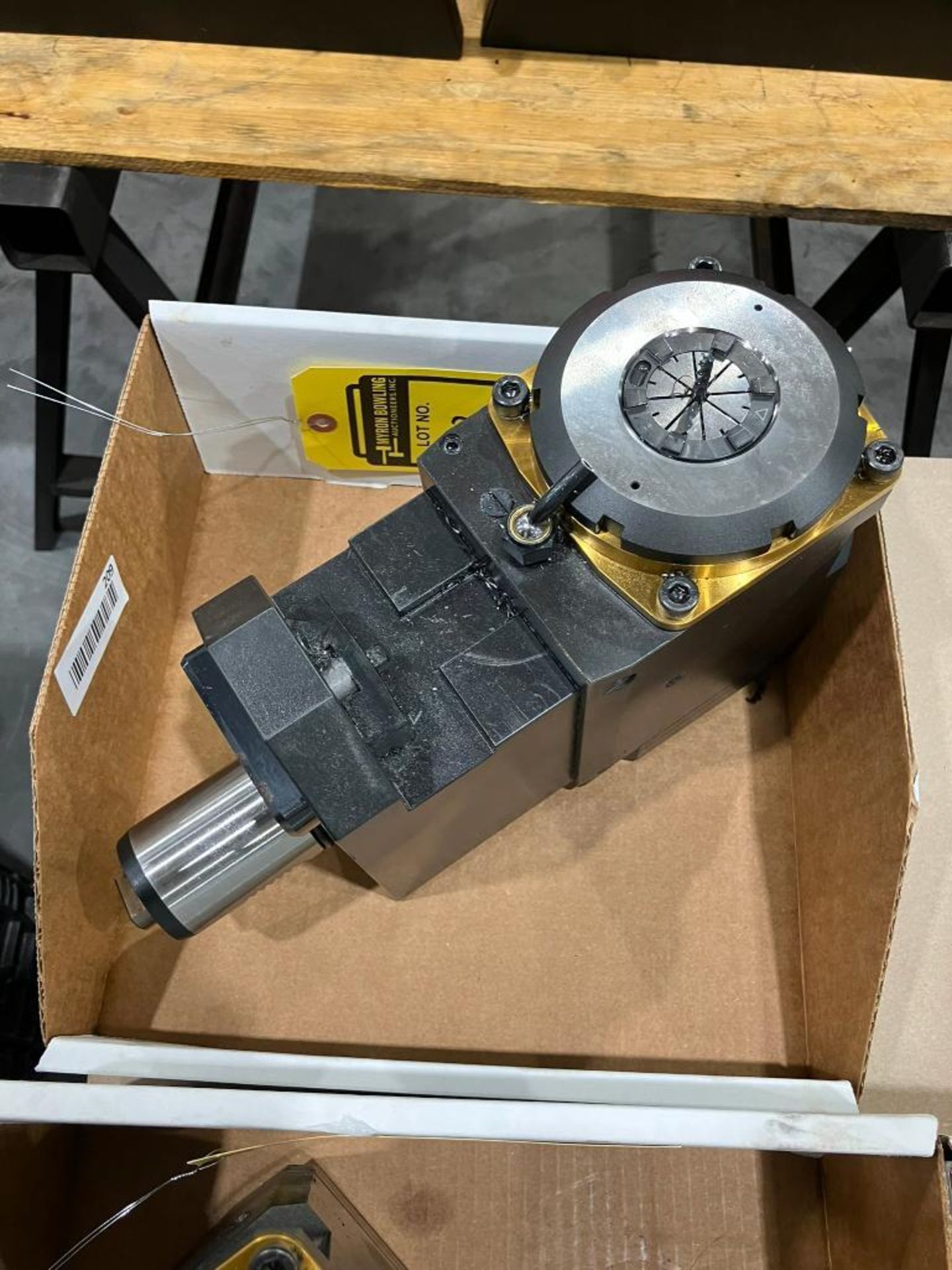{ Group of lots: 209, 210 (P) } Mazak RT Angle Live Tool Holder (Used ...