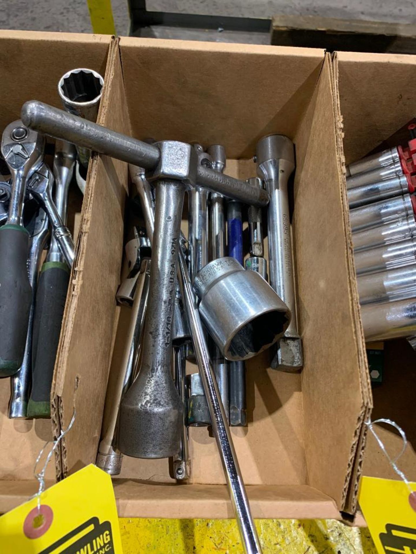 { Group of lots: 42, 43 } Box of Drive Extensions & 3/4