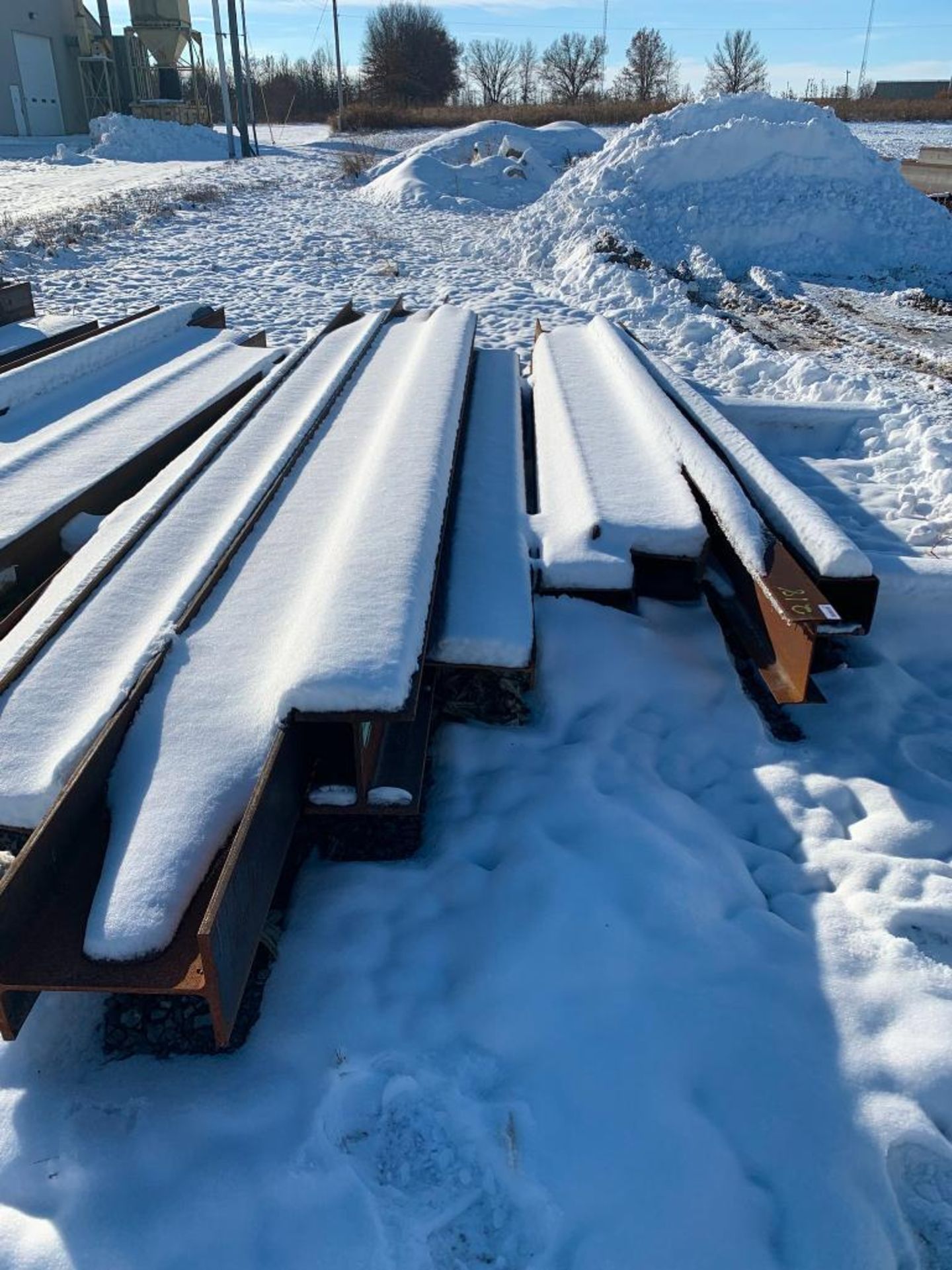 { Group of lots: 218, 219, 220 } Lot of Assorted I-Beams, W8 Up To W16 ...