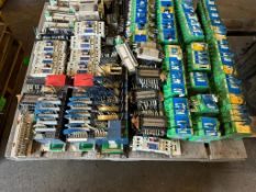 (F) Pallet of Misc. Electrical: Mitsubishi 3-Amp Breakers, Mitsubishi Racks, Dual Power Expander Dev
