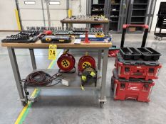 Lot set, contains: 4 light extensions approx. 50 ft; 1 set of sockets with ratchet, DEWALT brand; 1