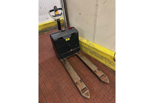 Crown 24 Volt Electric Walkie with 4500 LB Capacity - Model WP3235-45, S/N 10526526 | Rig Fee $350 - Image 1 of 3