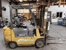 (RUNS - SEE VIDEO) Caterpillar Model GC25, 5,000 Lb. Capacity Propane Forklift, Double Mast, Hrs: