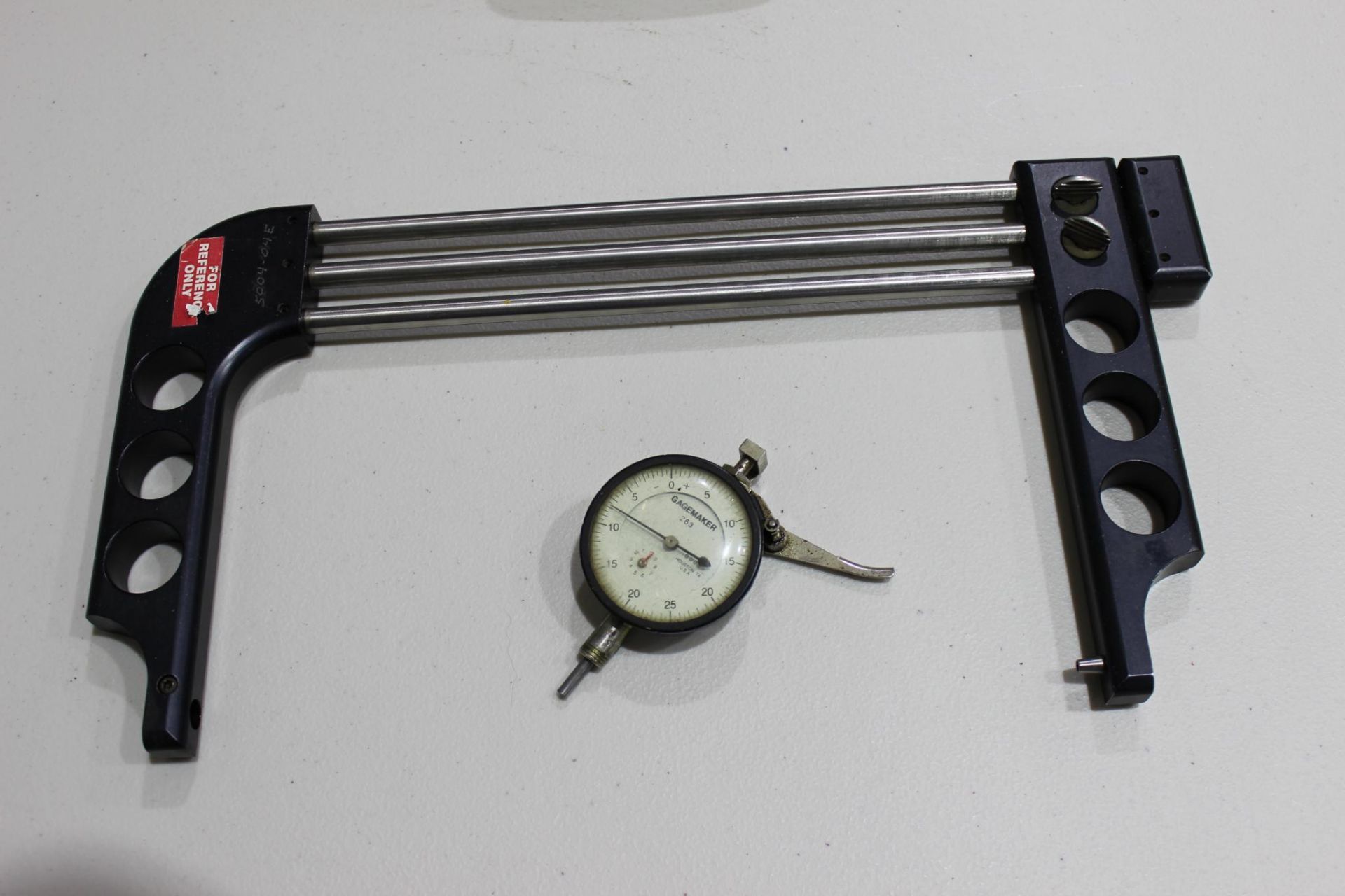 EXTERNAL TAPER GAGE, GAGE MAKER MDL. ET-7000, w/ case