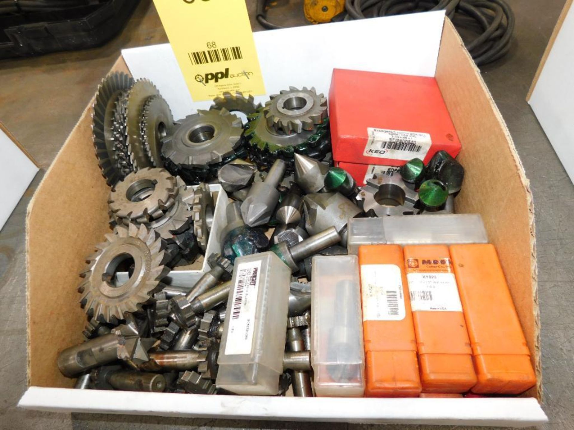 LOT: Assorted Milling Cutters, Keyseat Cutters, Countersinks, etc.