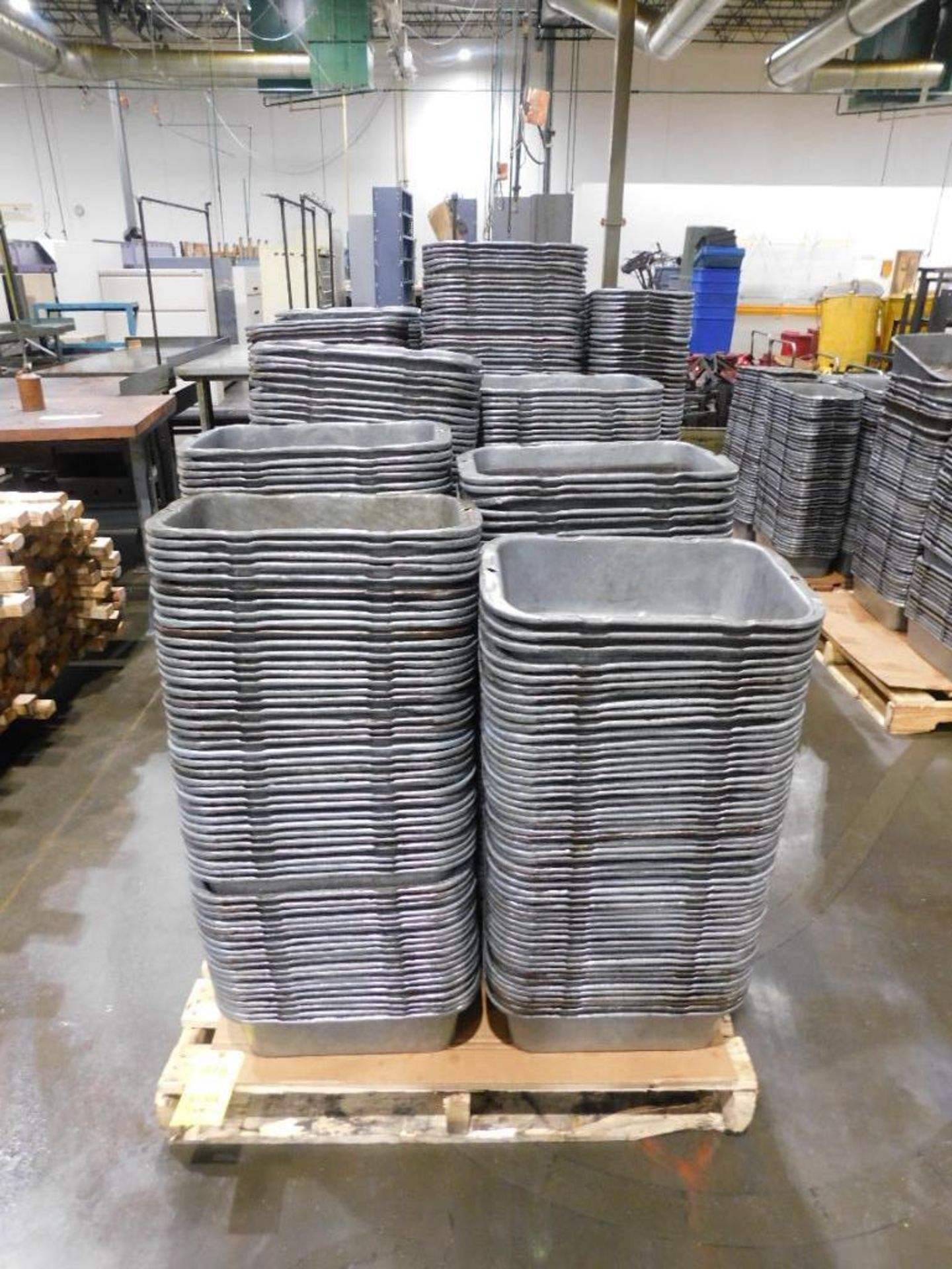 Fuel Collection Pan LOT: Large Quantity of Metal Oil Collection Pans on (3) Pallets