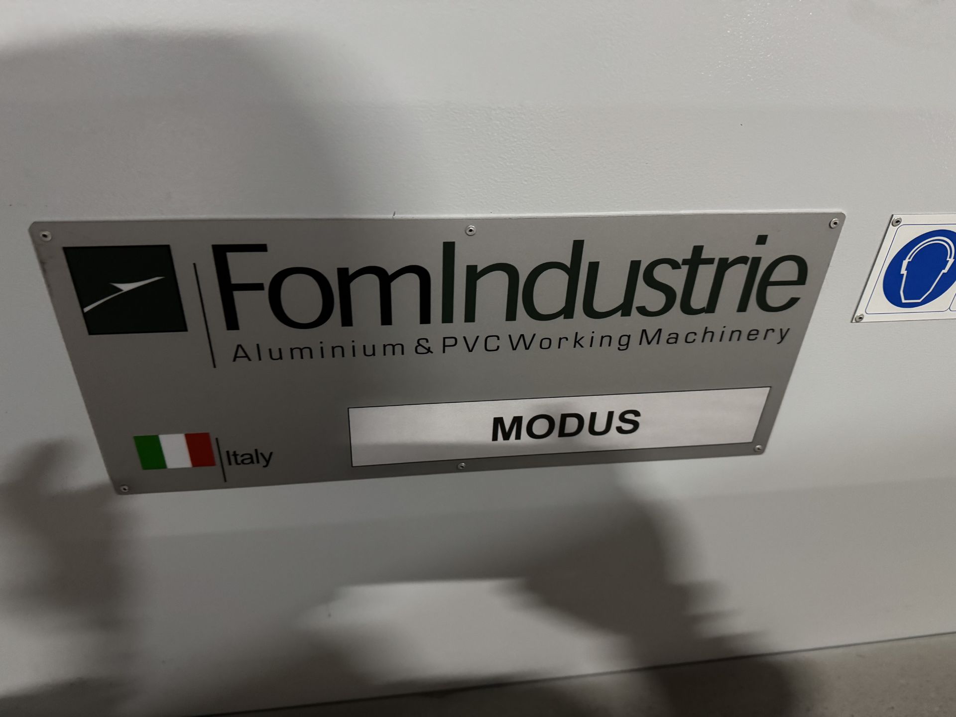 REPORTED VERY LITTLE USAGE 2012 FOM Industrie Modus CNC 4-Axis Aluminum ...