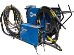 Miller 302 deltaweld MILLER XR Control Wire Feeder w/ extension cable and XR push pull gun Miller
