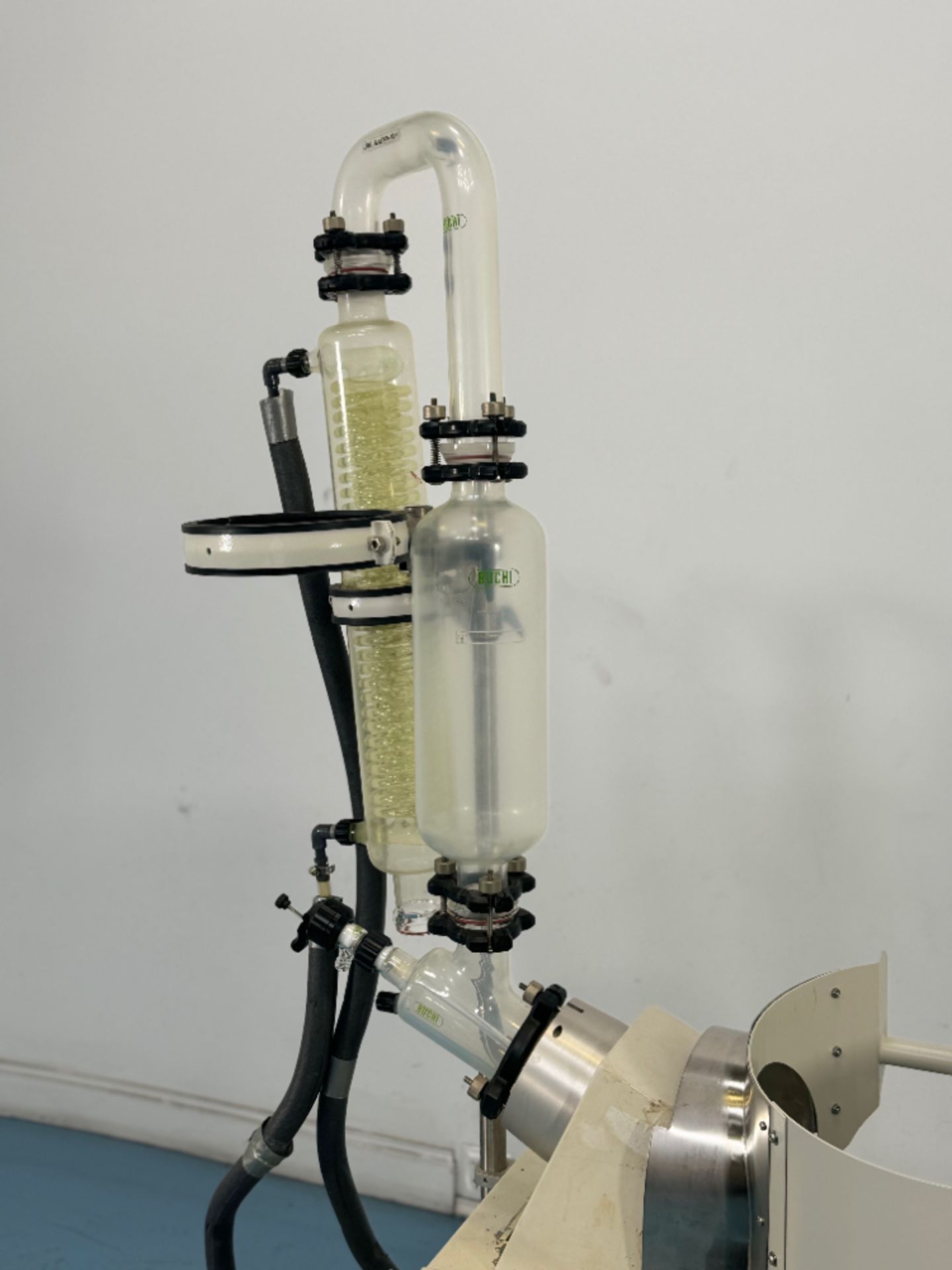 Buchi Rotavapor R-220 Rotary Evaporator, SN: 411037070003, Electrical ...
