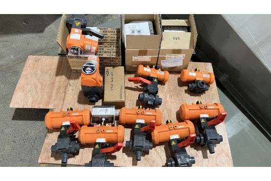 (5) GF Pneumatic Actuators - Qty 5- Model# PA21 - Image 2 of 2