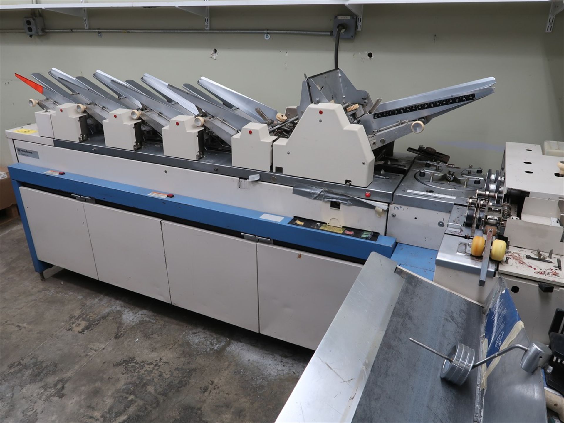 Pitney Bowes Insertamax Inserter Model 3140 w/ Pitney Bowes Stacker ...