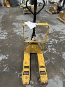 Pallet Jack, Narrow, Short (Location: Warehouse)