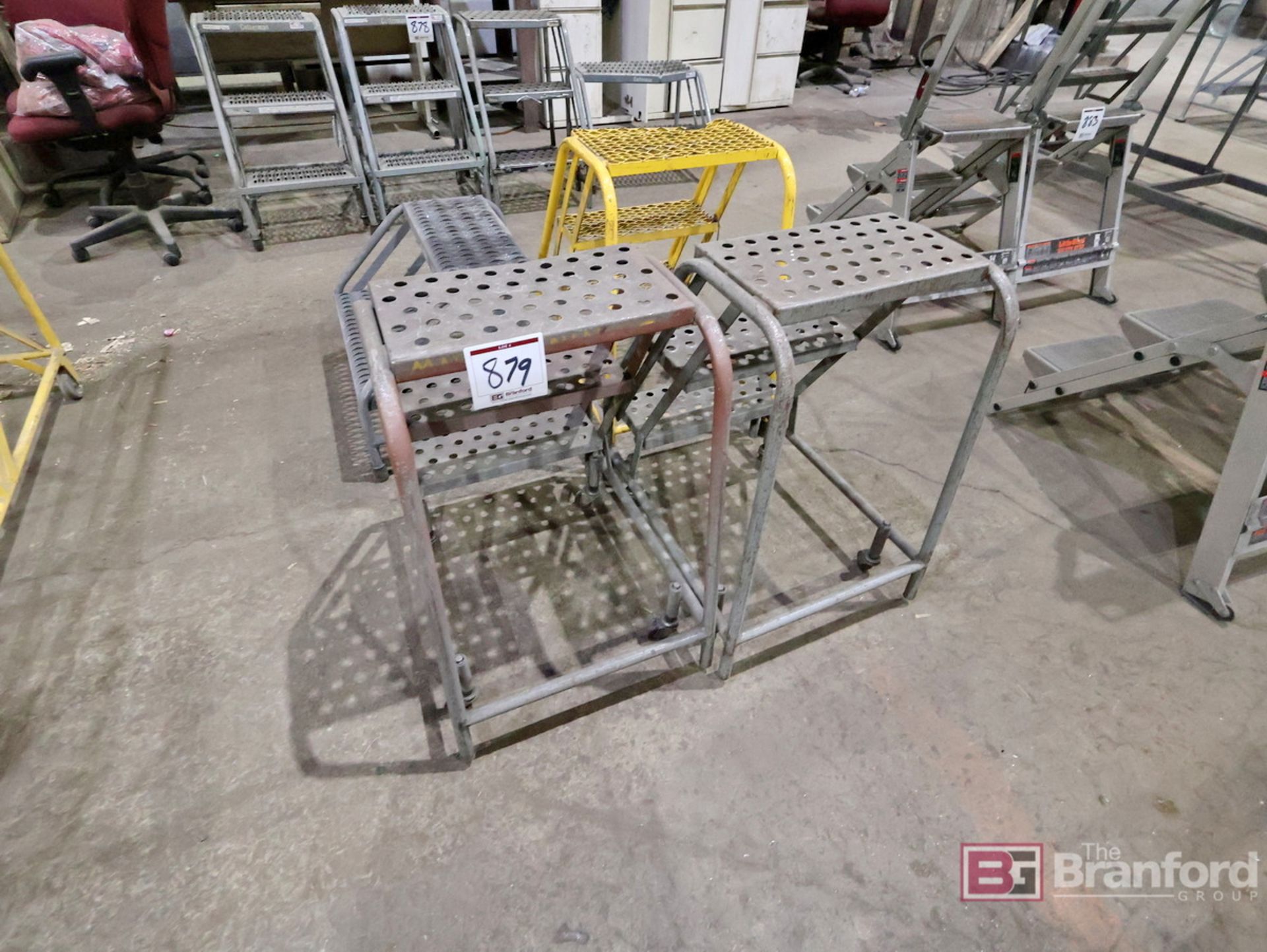 (3) 3' Stock Ladders & [1] 2' Stock Ladder