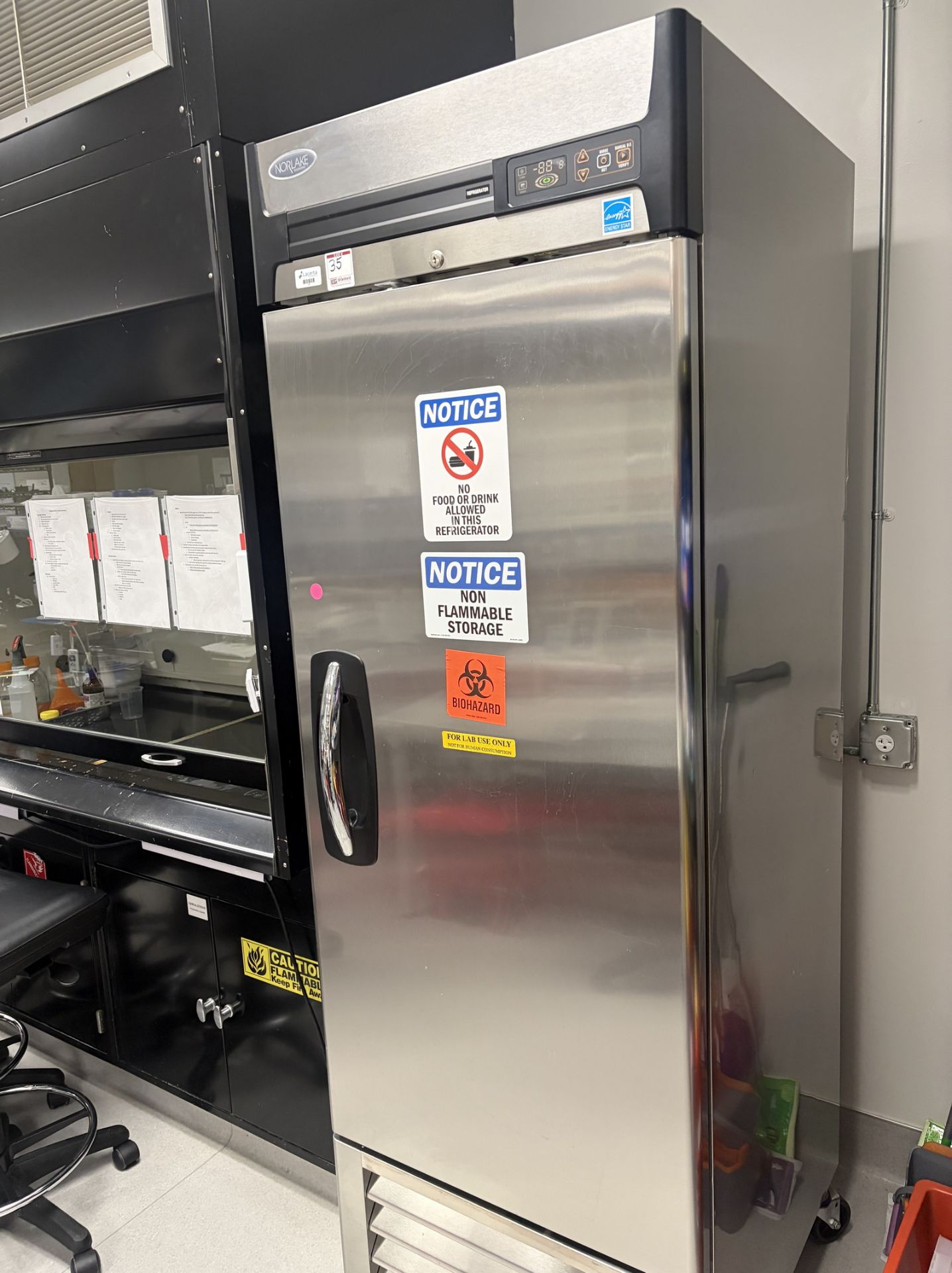 Norlake R23-S Stainless Steel Laboratory Refrigerador