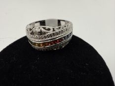14w Sapp 0.50 Diamond 0.12 Ring, 6.5 Grams 14w Sapp 0.50 Diamond 0.12 Ring, 6.5 Grams
