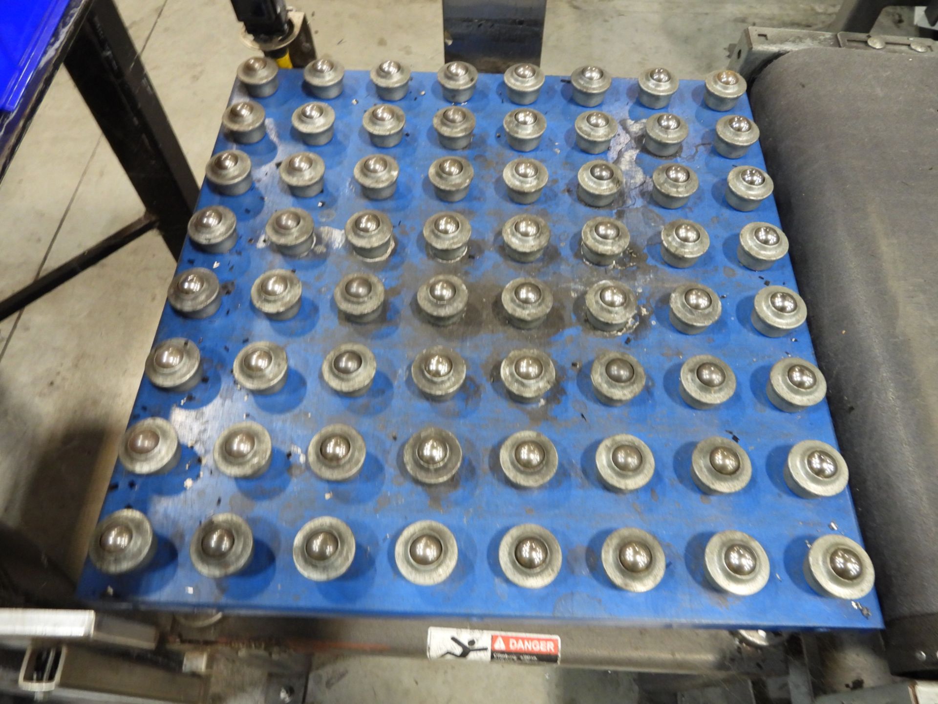Optima Scale Model OP-900A MS Digital Weight Indicator on rollers