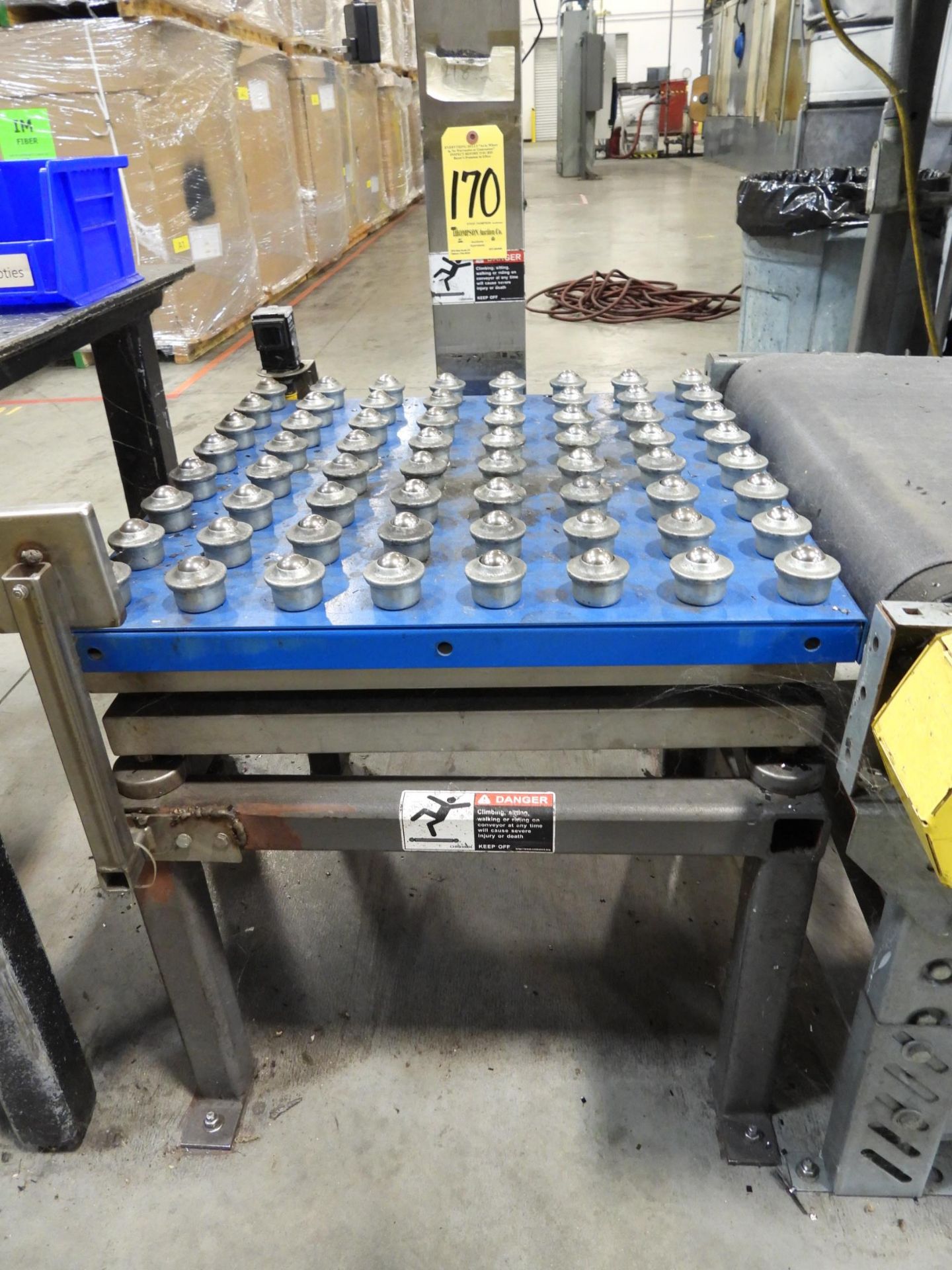Optima Scale Model OP-900A MS Digital Weight Indicator on rollers