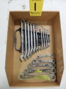Ratcheting box wrenches, box wrenches