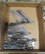 (28) Metric Combination Wrenches