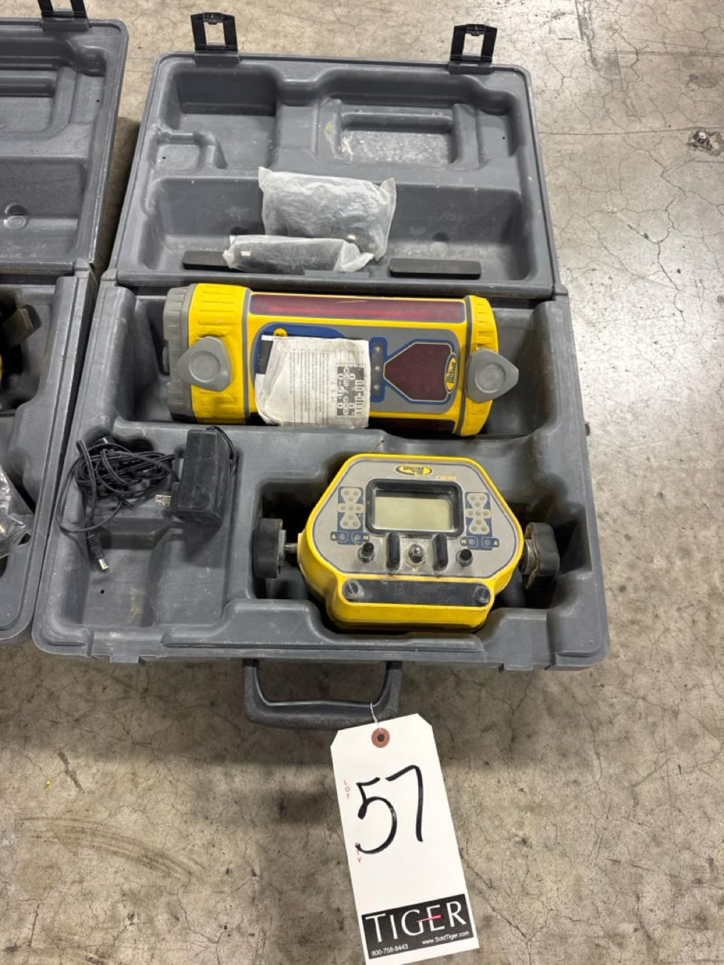 Lot Spectra Precision CB30 Dual Laser Grade Machine Control Box w/ LA50 ...