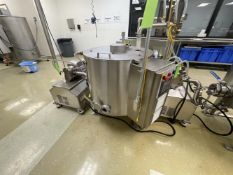 Savage 450-lb Stainless Steel Chocolate Melter with Stainless Steel jacketed Pump - Model 0970-35