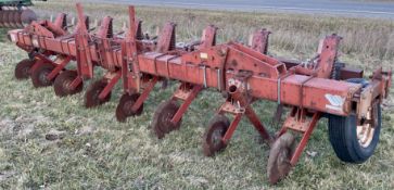 White 8 Leg Converted Ripper