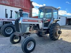White 2-105 Field Boss Red Stripe Tractor