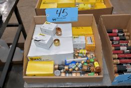 Lot - Fuses in (1) Box