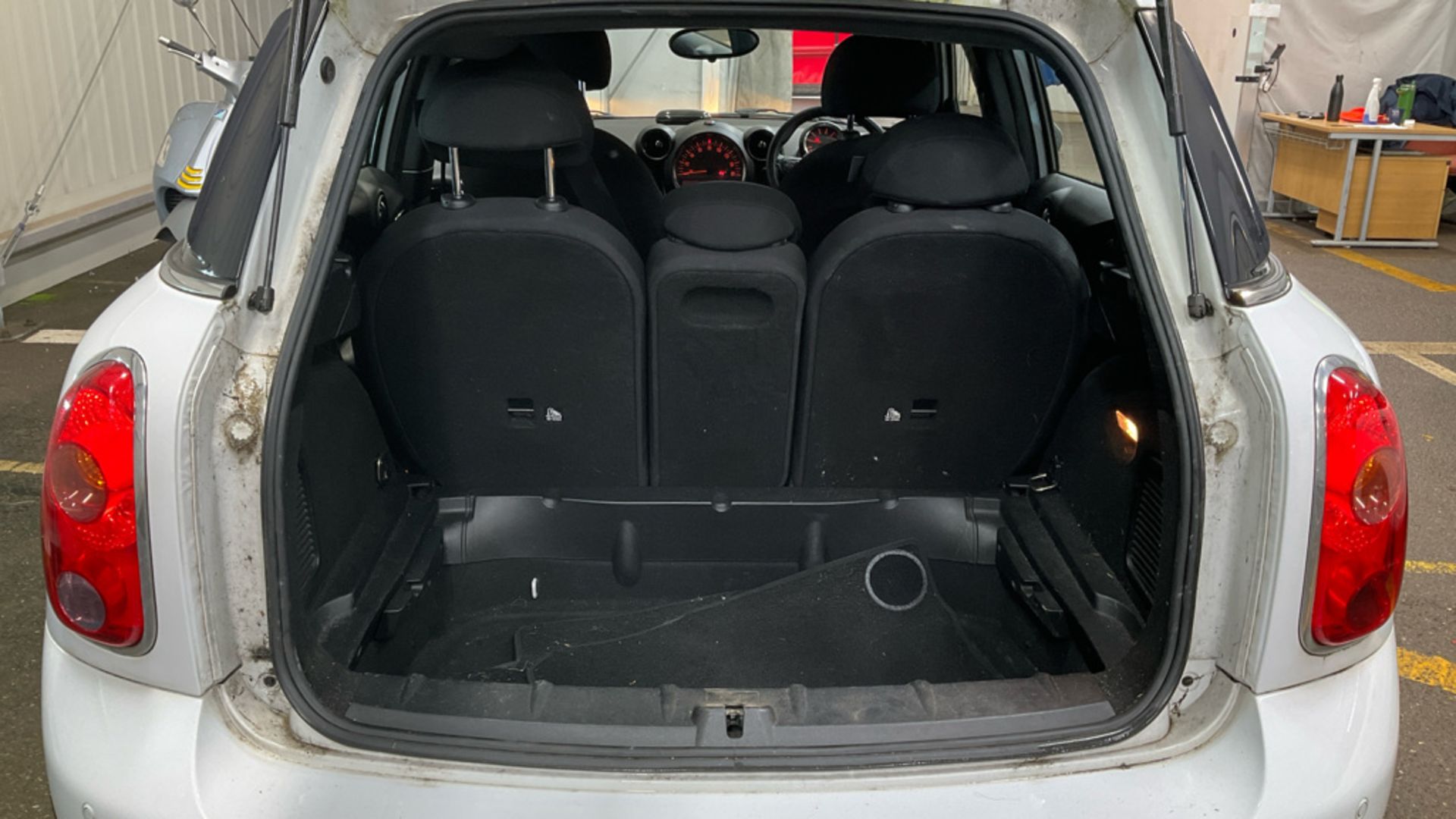 MINI COUNTRYMAN 1.6 COOPER D ALL 4 HATCHBACK 2015 (15) - Image 7 of 11