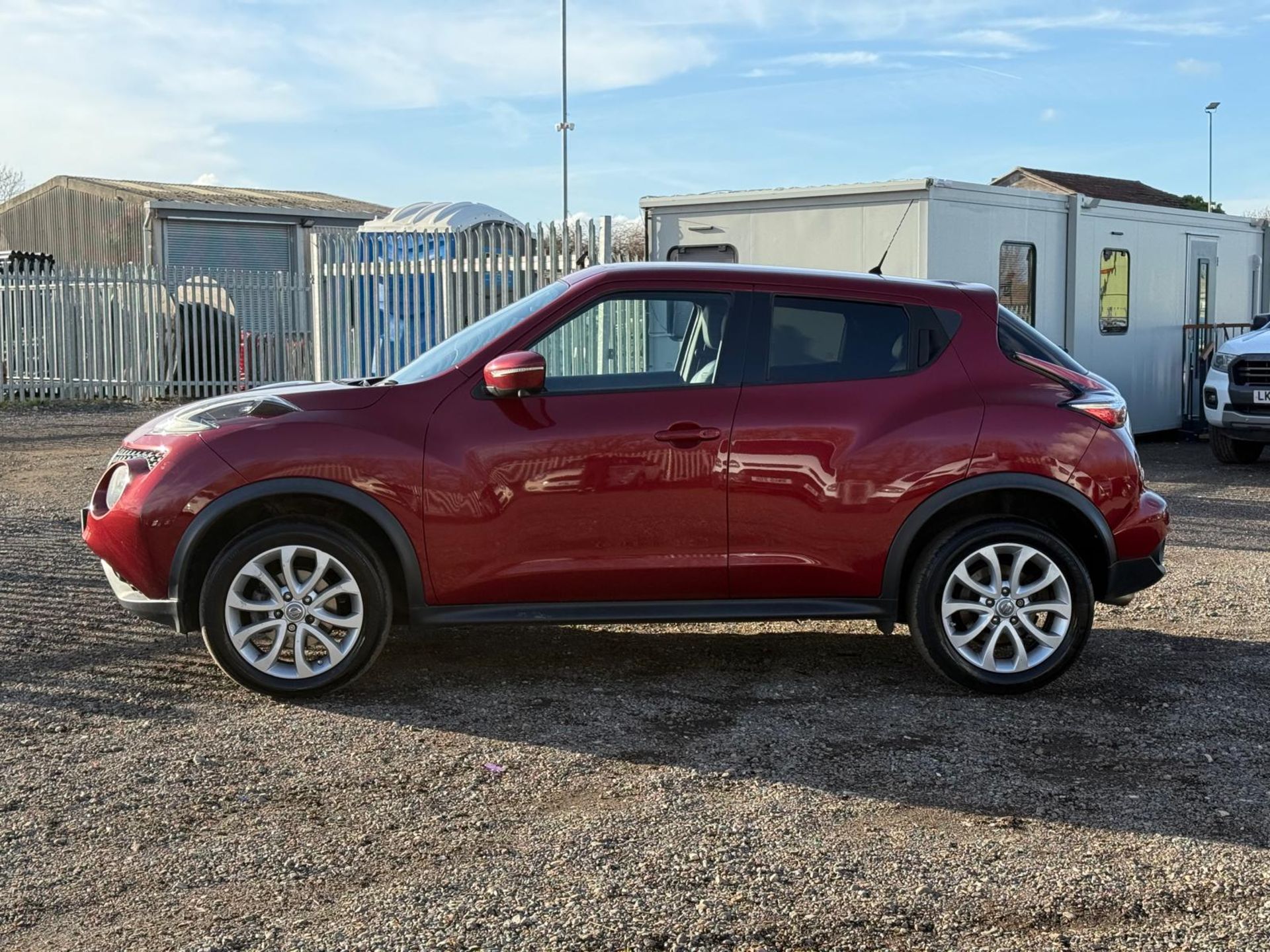 ** ON SALE ** NISSAN JUKE 1.5 DCI TEKNA HATCHBACK 2015 (65) - Image 3 of 19