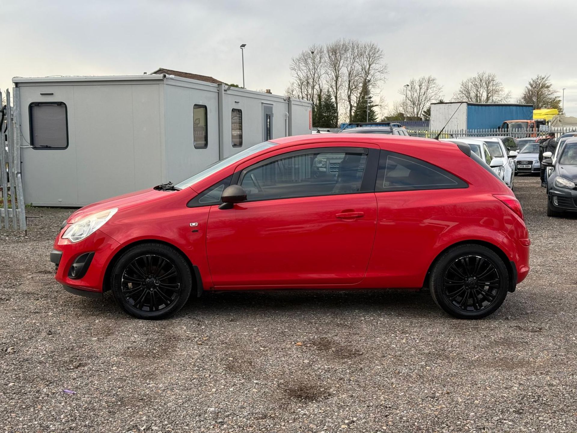 ** ON SALE ** VAUXHALL CORSA 1.4 16V SE HATCHBACK 2012 (61) ULEZ COMPLAINT (LOW MILES) - Image 5 of 16