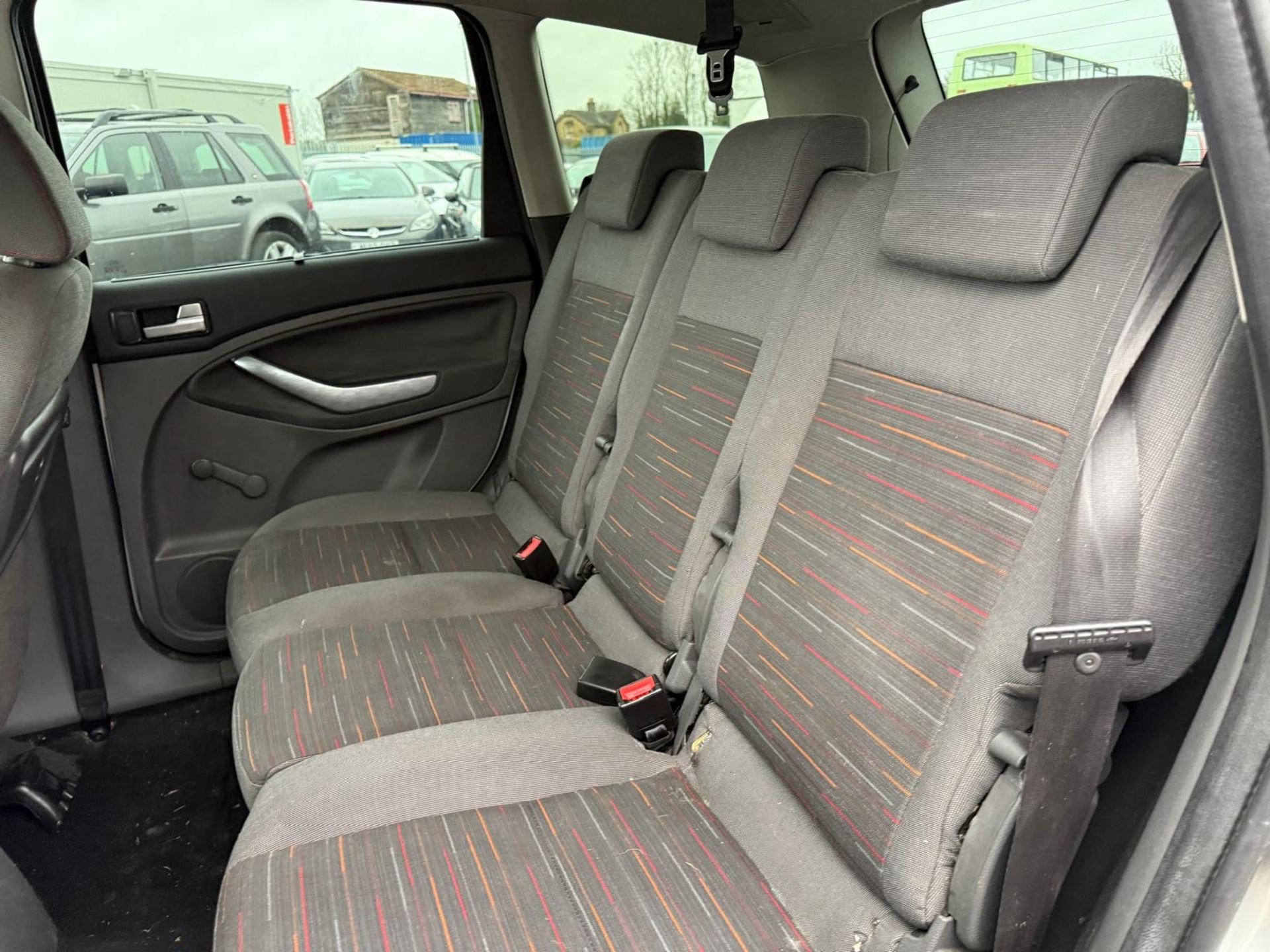 ** ON SALE ** FORD C-MAX 2.0 ZETEC MPV AUTO 2009 (09) ULEZ COMPLIANT - Image 15 of 17