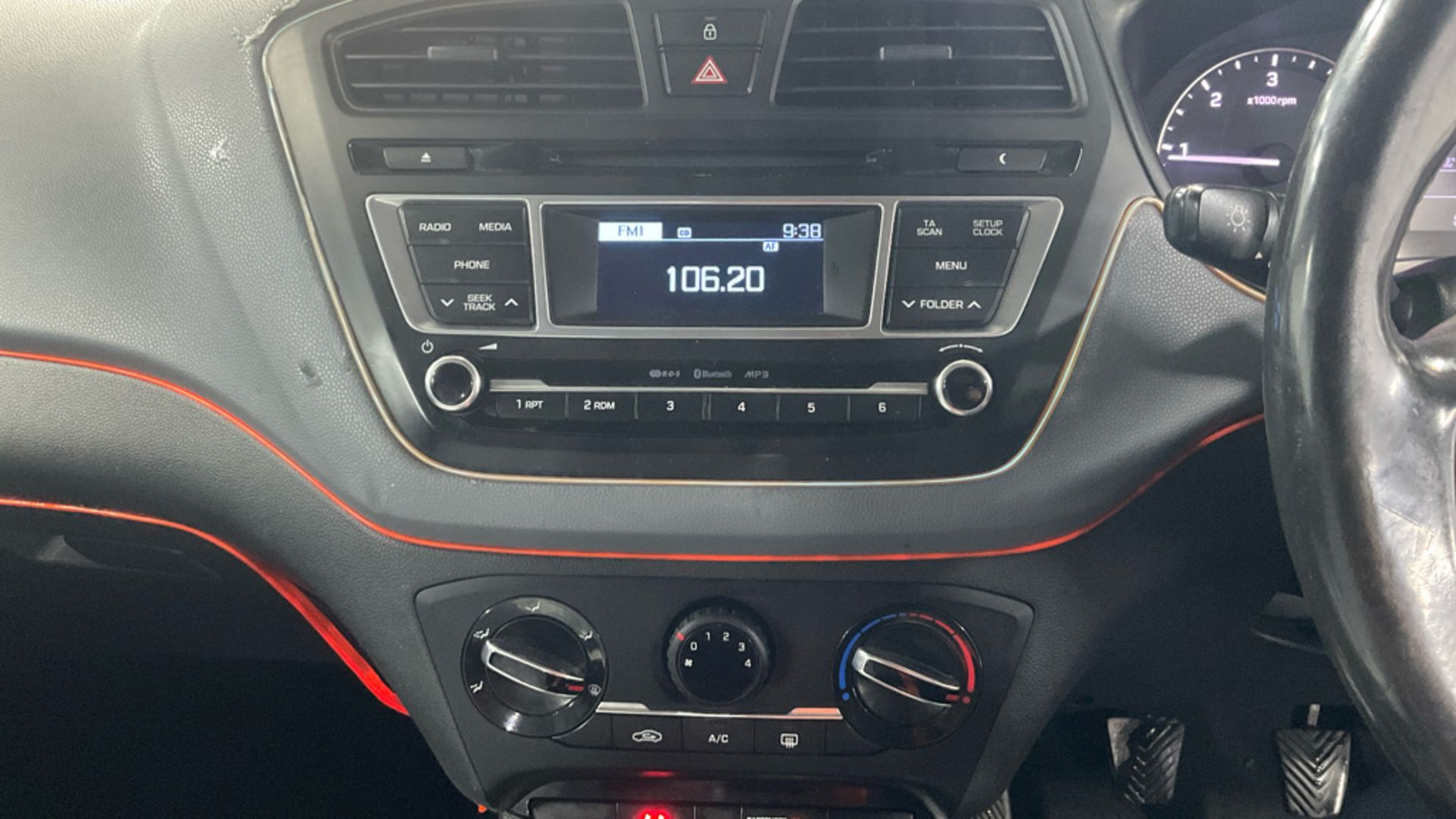 ** ON SALE ** HYUNDAI I20 (MOT NOV 2026) 1.4 CRDI SE HATCHBACK 2016 (16) ULEZ COMPLIANT - Image 11 of 11