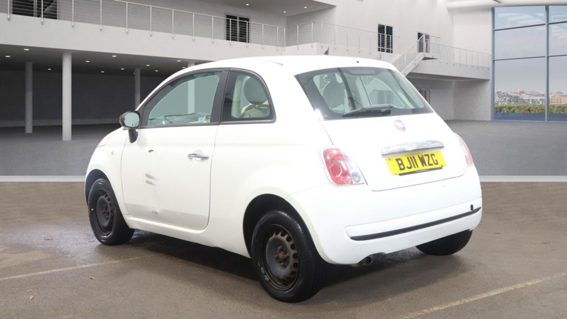 FIAT 500 1.2 POP HATCHBACK 2011 (11) ULEZ COMPLIANT - Image 4 of 11