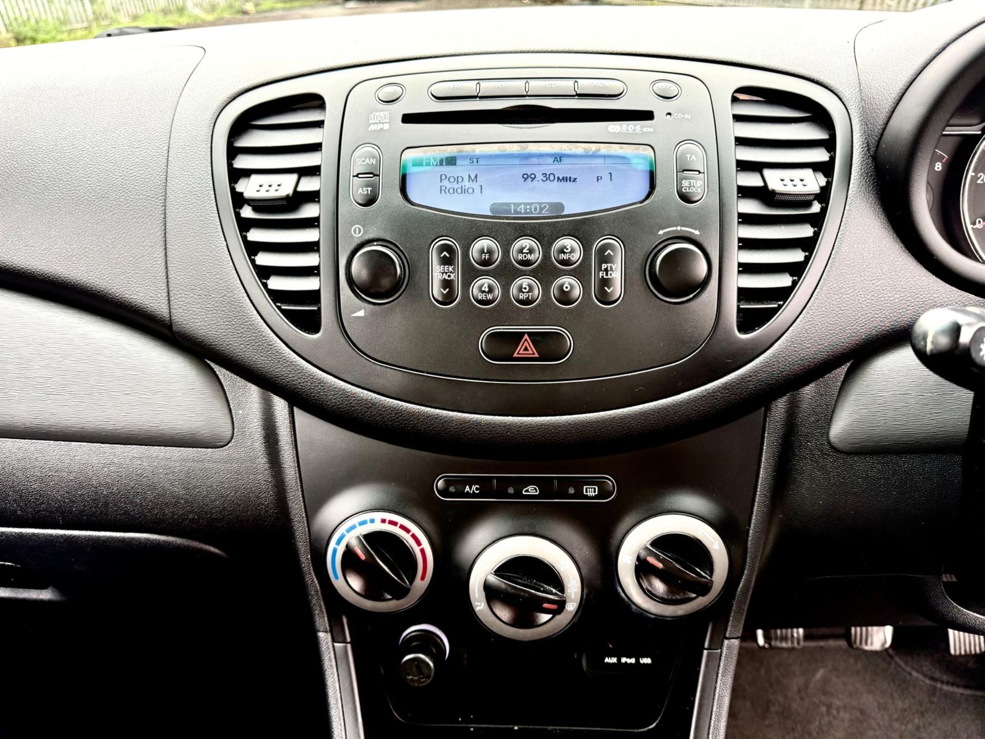 HYUNDAI I10 1.2 PETROL CLASSIC HATCHBACK 2013 (13) ULEZ COMPLIANT - Image 18 of 20