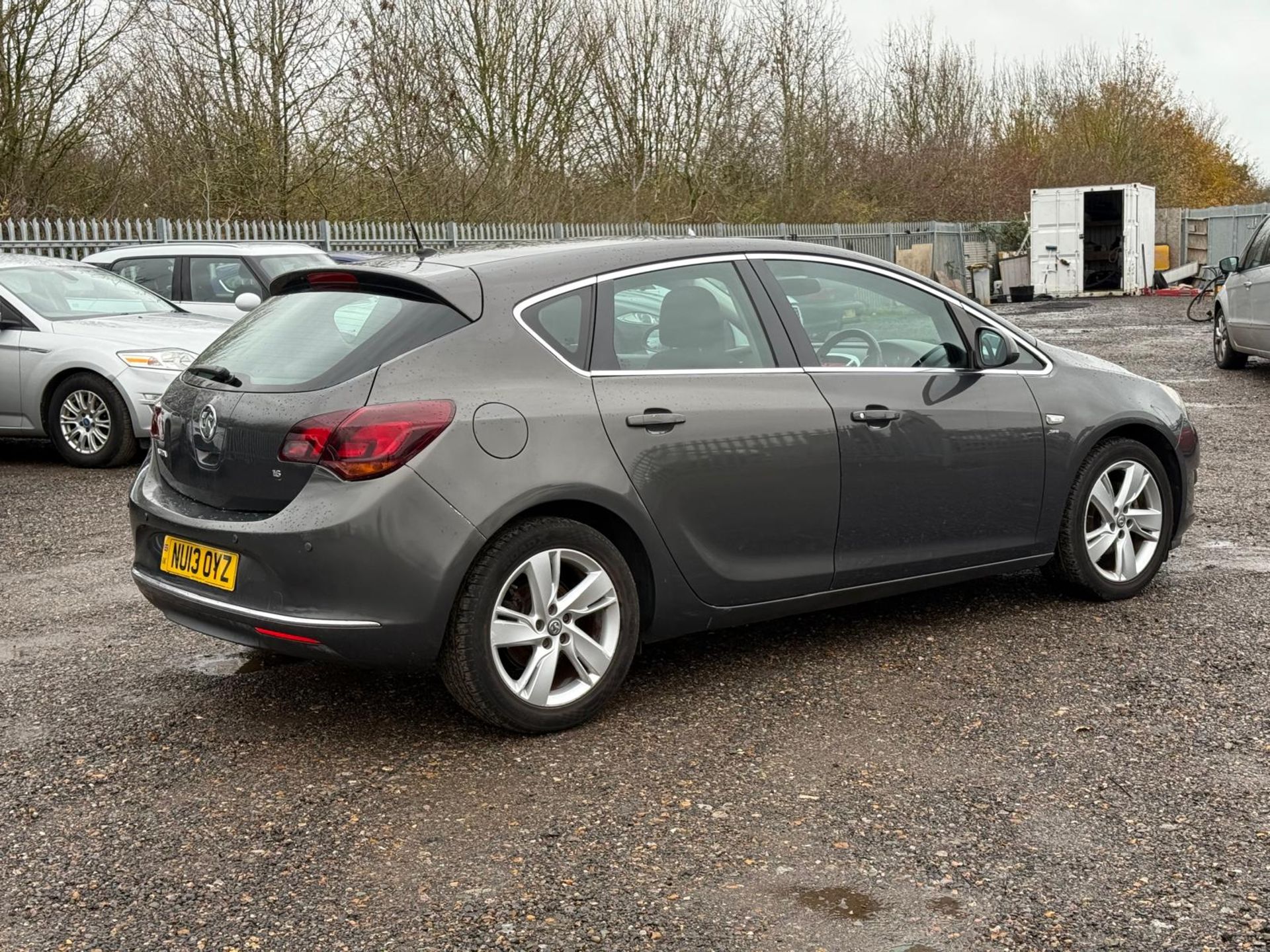 ** ON SALE ** VAUXHALL ASTRA 1.6 16V 115 SRI HATCHBACK 2013 (13) ULEZ COMPLIANT - Image 3 of 19