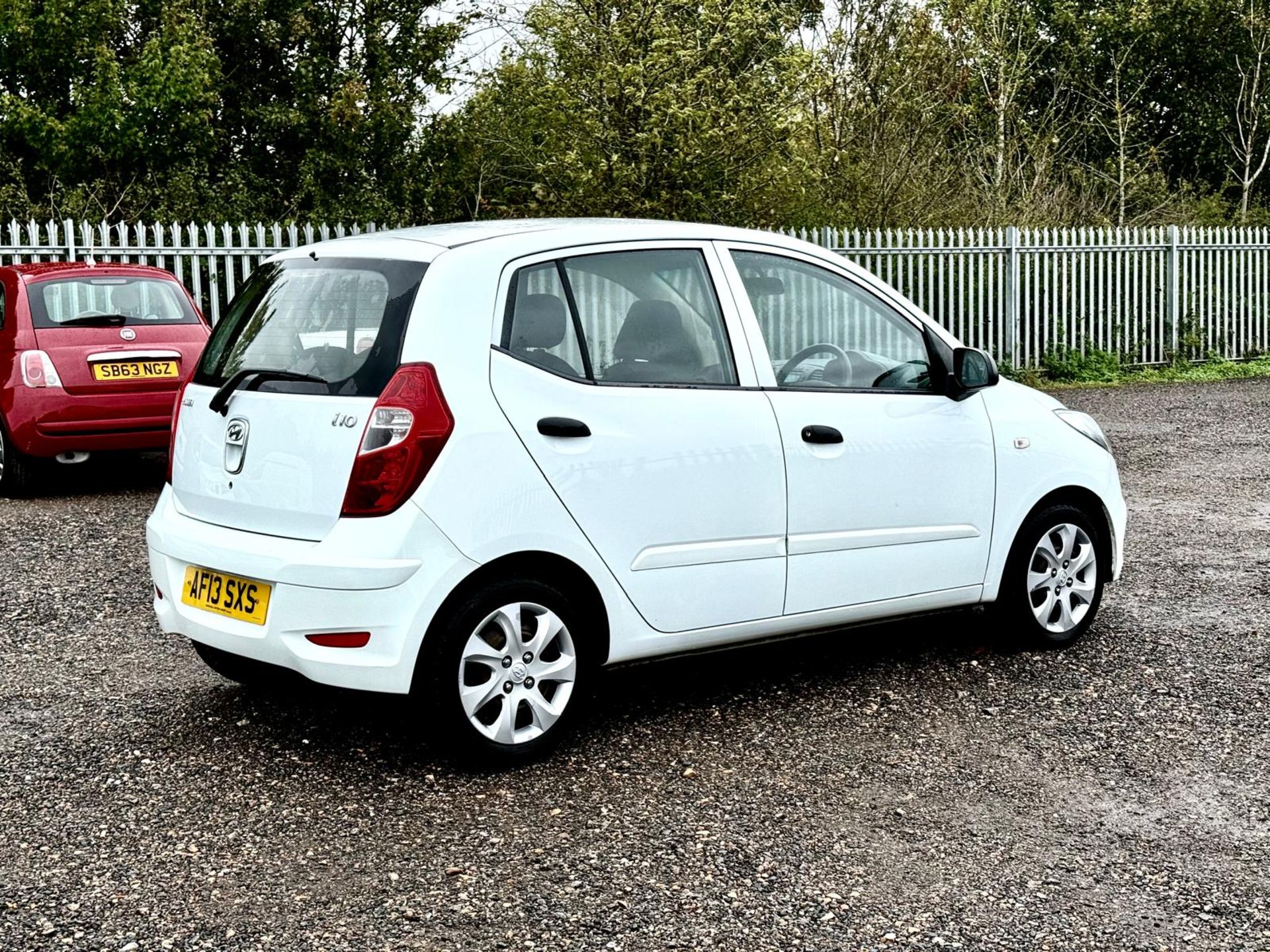HYUNDAI I10 1.2 PETROL CLASSIC HATCHBACK 2013 (13) ULEZ COMPLIANT - Image 3 of 20